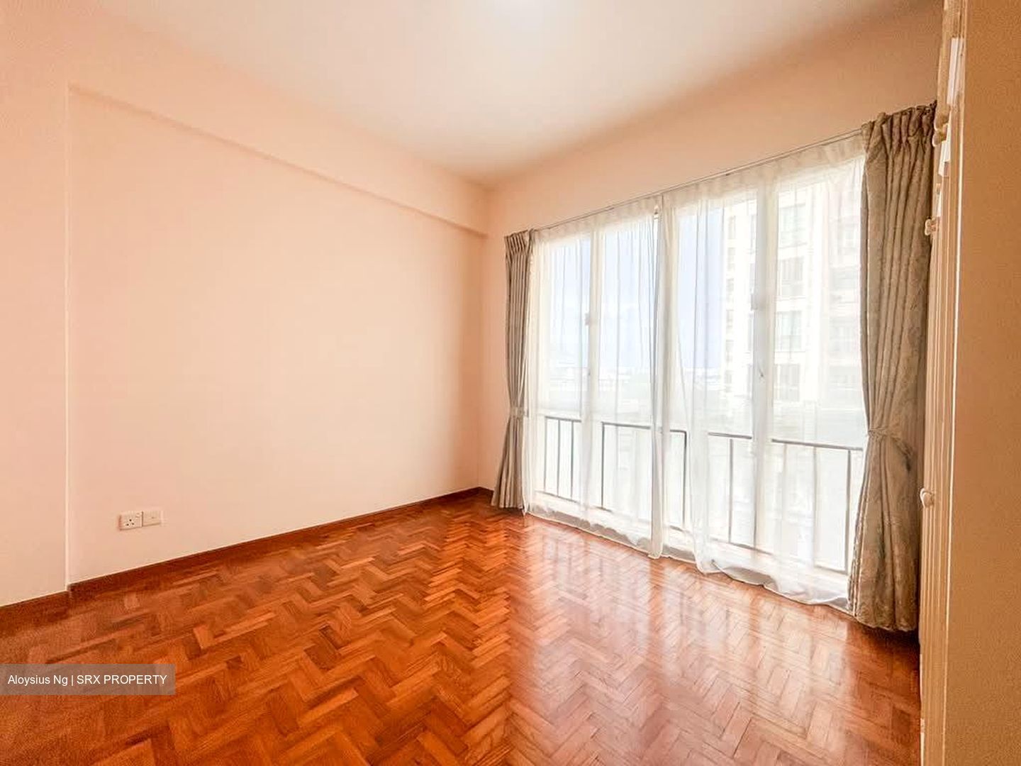 Astoria Park (D14), Condominium #557581251
